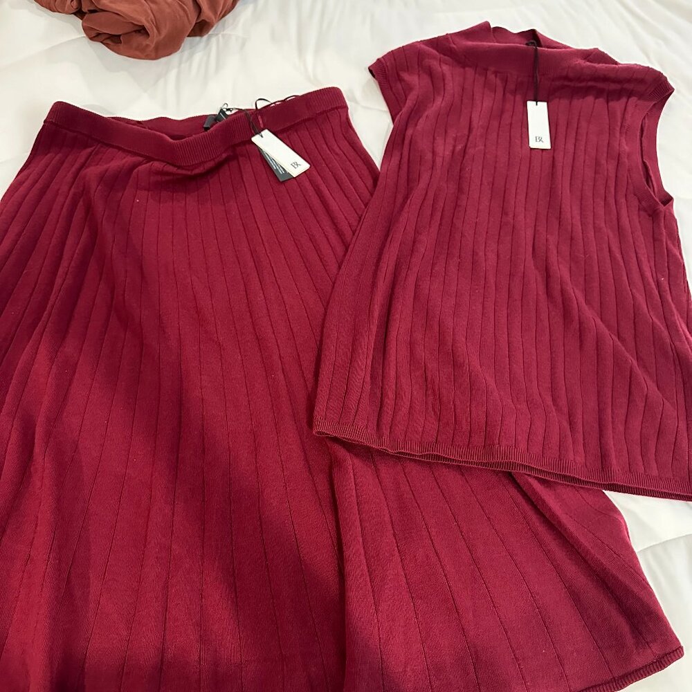2 piece set Burgundy Banana Republic NWT Size L & LP